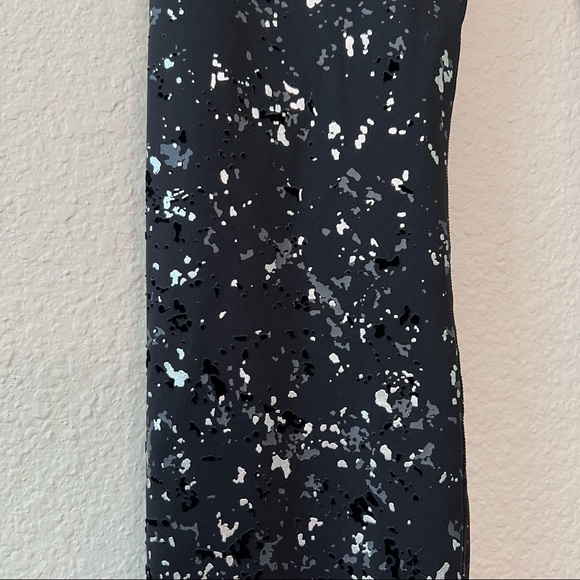 Lululemon Speed Wunder Tight 28" *Speckle Shine Black / Deep Coal / Silver 10 - Picture 6 of 11